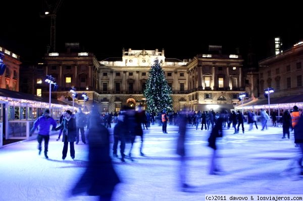 Patinando
Patinando en Sommerset House (Londres)
