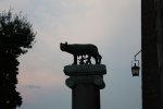 Loba Capitolina
Loba, Capitolina, Piazza, Campidoglio, Roma, anocheciando