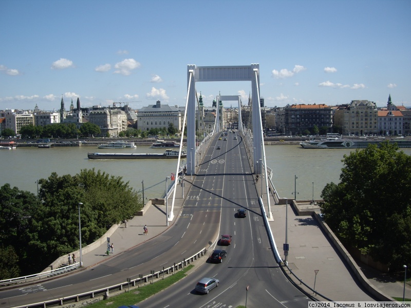 Viajar a  Hungria: Hotel Gellert - Puente de Isabel (Budapest) (Hotel Gellert)