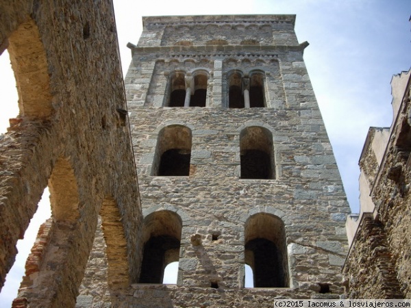 Monasterio San Pere de Rodes, Alt Empordà - Girona - Otoño de Salud y Bienestar: Bahía de Roses - Costa Brava ✈️ Foro Cataluña