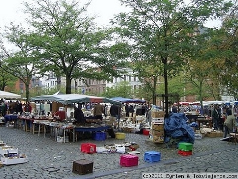 Mercadillo Pulgas Bruselas
El mercado de segunda mano en Sablon, regatea!!
