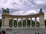 Plaza Budapest
Plaza, Budapest, Cada, estatua, cada, estos, emperadores, como, chalet