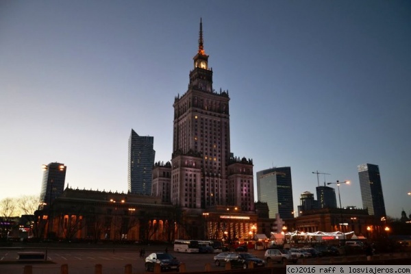 Palacio de la Cultura y la Ciencia
Palacio de la Cultura y la Ciencia, Varsovia
