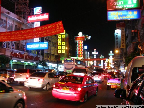 Chinatown (Bangkok)
Barrio chino en la capital Tailandesa... una actividad trepidante a todas horas.
