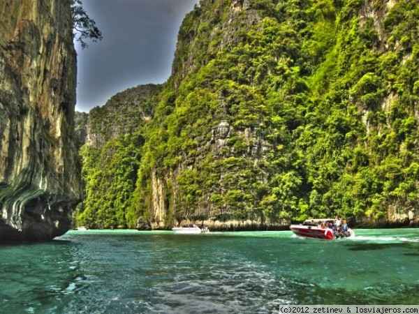 Koh Phi Phi Leh
Entrada a Pileh Bay en Koh Phi Phi Leh
