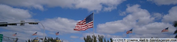 Welcome to USA
Bandera de los Estados Unidos de América
