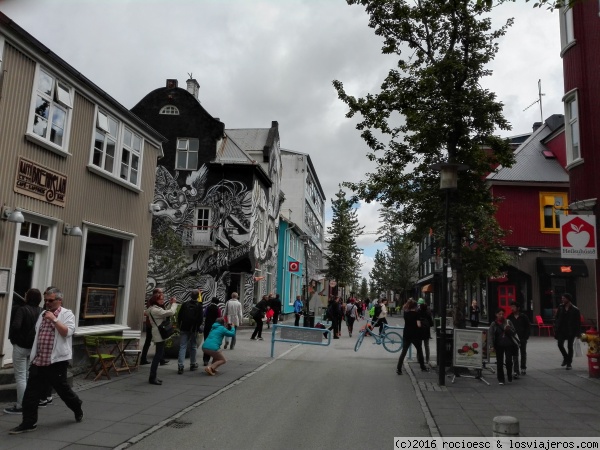 centro de Reykiavik
Calle Laugavegur en el centro de la ciudad
