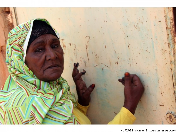 Nativa de Omdurman
Hospitalaria y humilde exactriz de Omdurman
