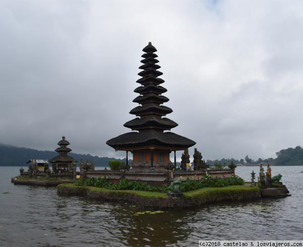 Pura Ulun Danu Beratan Bali
Pura Ulun Danu Beratan Bali
