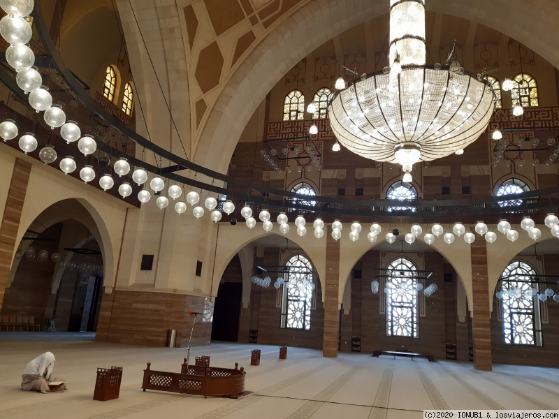 Foro de Bahrain: MEZQUITA DE AL FATEH