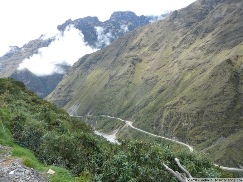 Viajar a  Bolivia: Cobija - Vista de la carretera de la muerte (Bolivia) (Cobija)