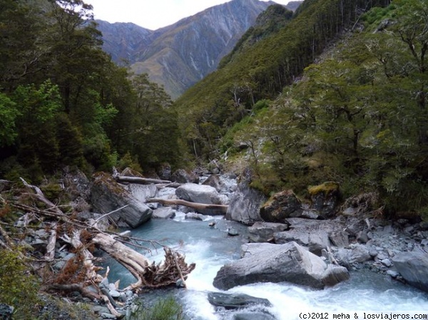 Mount Aspiring
parque nacional en la isla sur, cerca de Wanaka, lugar para senderismo
