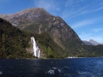 Navegando por Milford Sound