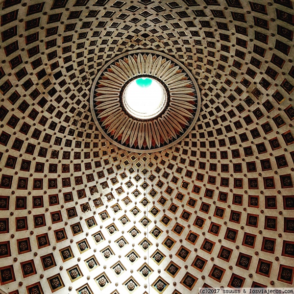 Mosta Rotunda
Cúpula de la Iglesia de Nuestra Señora de la Asunción o Rotunda of Mosta.
