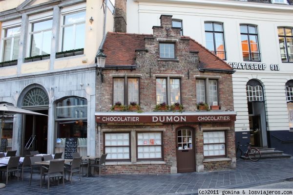 La casita de Chocolate, Brujas
Una de las mas antiguas (Creo que la primera ejej) chocolaterias de Brujas - Belgica
