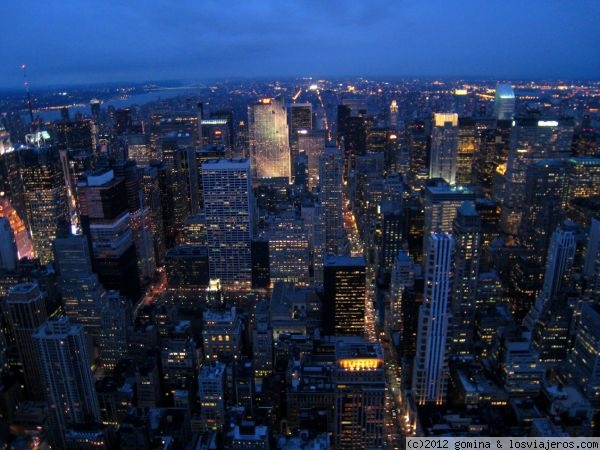 Anochecer en New York
Ciudad de New York al anochecer, desde el mirador del Empire State Building
