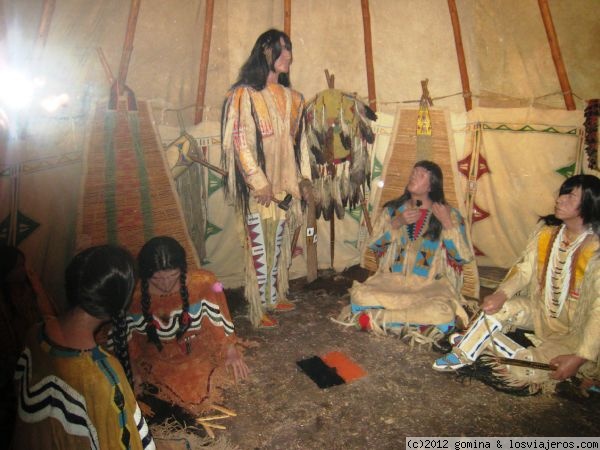 Los nativos americanos
Escena de los indios americanos, en el museo de Historia natural de New York
