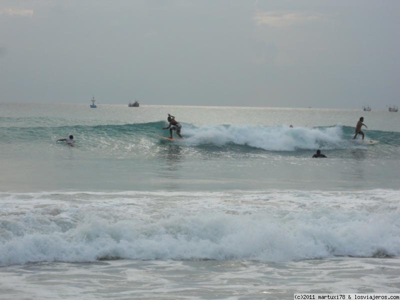 Foro de Playas De Indonesia: SURF EN BALI