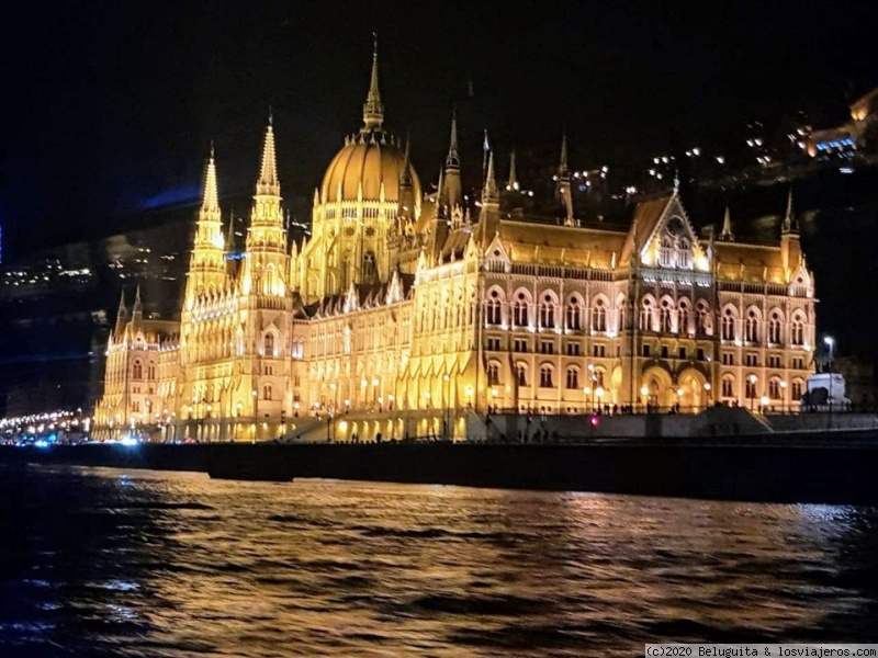 Buda - Varosliget - Crucero por el Danubio - Sir Lancelot - 4 dias en Budapest (4)