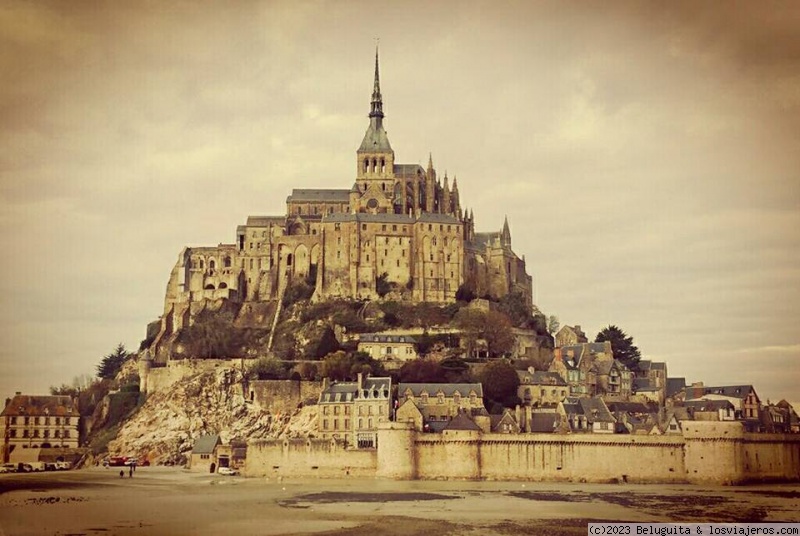 Bretaña y un poquito de Loira - Blogs de Francia - Le Mont Saint Michel (1)