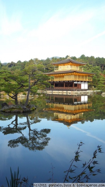 Palacio Dorado Kyoto
El palacio dorado de Kyoto , en un dia soleado

