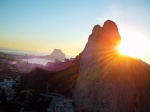 Contraluz con el Morro del Toix al amanecer