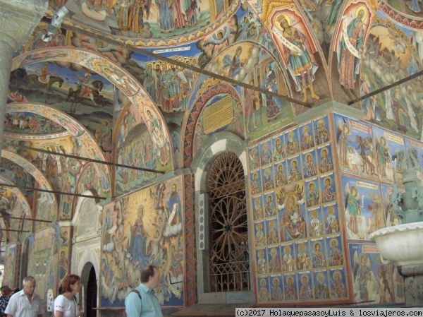 Pinturas en el Monasterio de Rila
Pinturas en el Monasterio de Rila
