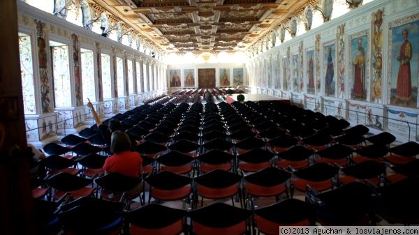 Sala Española en el Castillo Ambras - Innsbruck
Entrada a la Sala Española del Ambras Schloss, donde aun se dan conciertos de música
