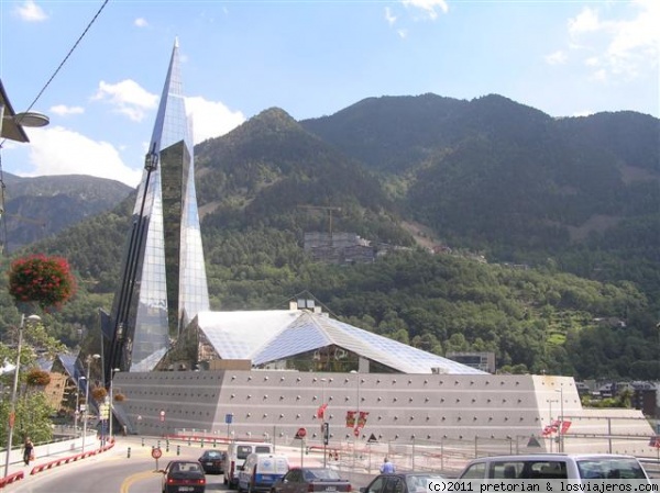Balneario de Caldea. Andorra
Este es el singular edificio que alberga el famoso Balneario de Caldea en Andorra.
