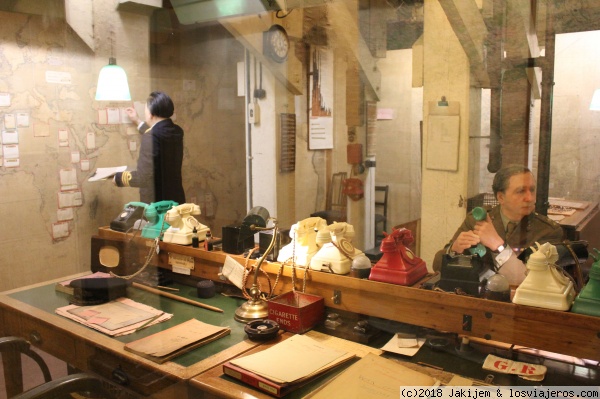 War rooms cabinets de Churchill
Sala de comunicaciones en los war cabinets, bajo Whitehall
