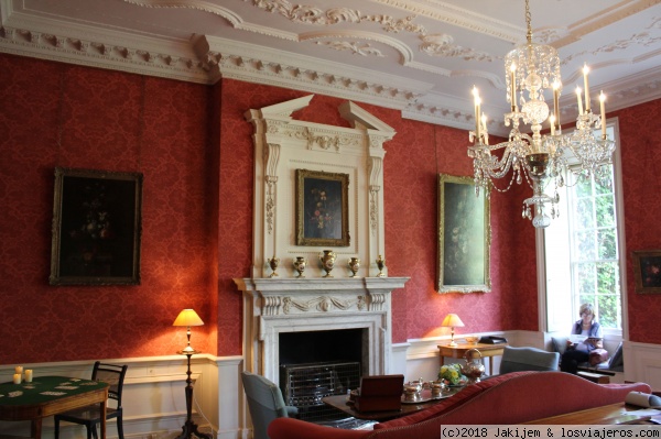 Mompesson House
Mompesson House
