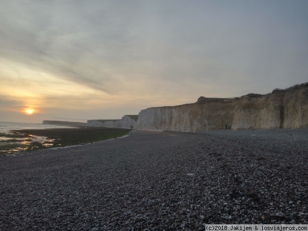 Acantilados de Seven Sisters
Acantilados de Seven Sisters en Birling gap
