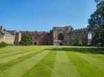 Patio interior recinto arzobispal, Wells