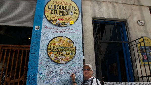 La Habana Cuba
Dejando mi firma en La Bodeguita De Enmedio
