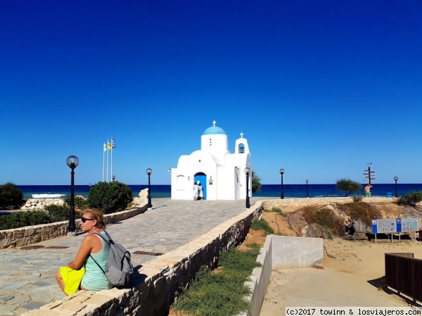 Agios Nikolaos
Iglesia Agios Nikolaos en Louma Beach
