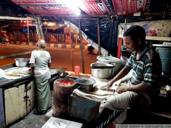 Puesto de comida callejera
En calcuta
