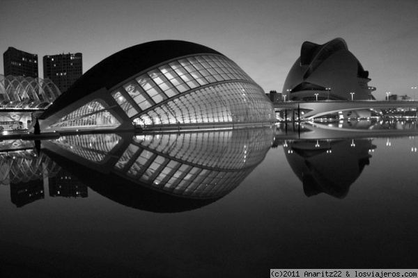 City of Arts and Sciences Black and White - Global