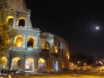 Coliseo Romano de noche