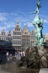 Plaza Mayor (Grote Markt) y la estatua de Brabo en Amberes
Amberes, Belgica