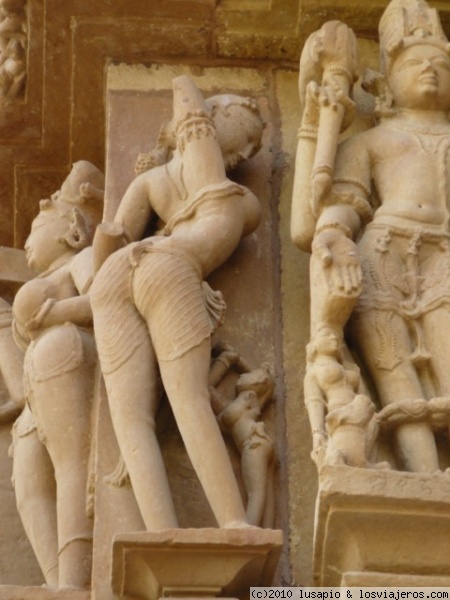detalle Kandariya Mahadeva
104 detalle Kandariya Mahadeva,  conjunto occidentalKhajuraho
