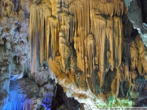 Cueva Hang Thieng Cung
En la Bahia de Halog. La nena decía que parecían calamares.
