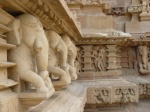 detalle de elefantes en  Kandariya Mahadeva