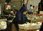 mujer en el mercado
