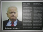 Potocari, Bosnia i Herzegovina. Pabellón de los cascos azules holandeses. Slobodan Milosevic.