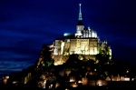 Anochece en Mont Saint Michel - Francia