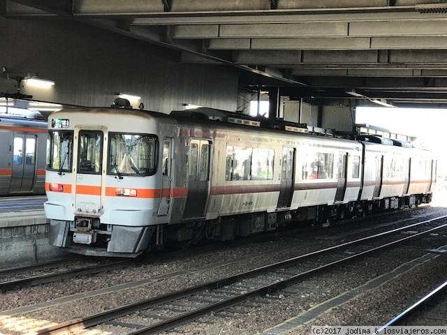 19/09 de TAKAYAMA A TOKYO en tren. - JAPÓN 2017 (1)