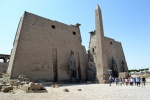 templo de Luxor pilonos y obelisco