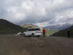 Nuestro coche al Song Kul y Tash Rabat
Kirguistan