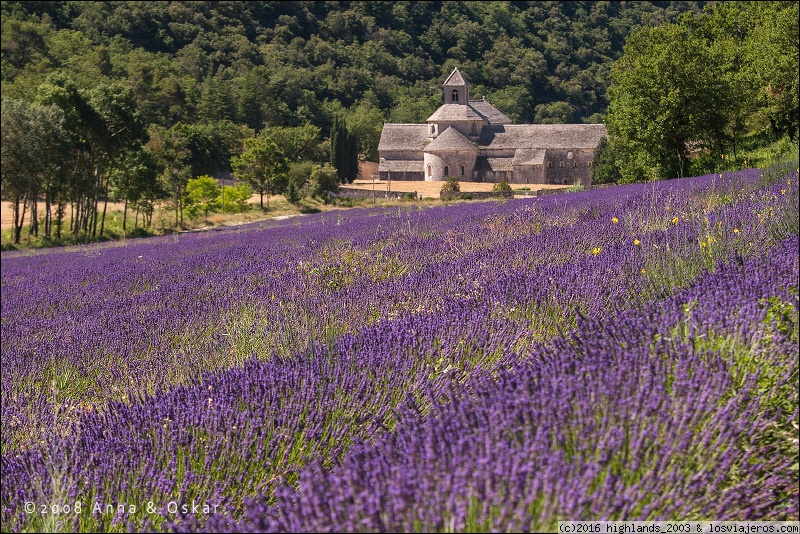 Viajar a  Francia: Región De La Provenza - Abadía Notre-Dame de Sénanque, Provenza (Francia) (Región De La Provenza)