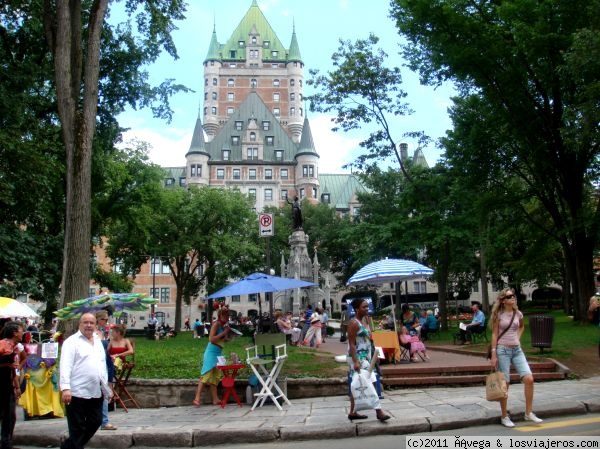 Forum of Quebec: Quebec, Plaza D´Armes